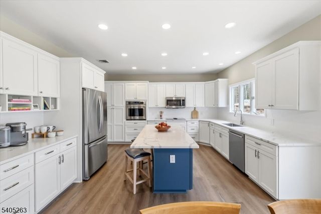 4 New Star Ridge Rd, Sparta Twp., NJ 07871