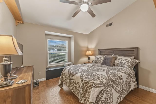 1917 E Quincy Avenue, Fresno, CA 93720