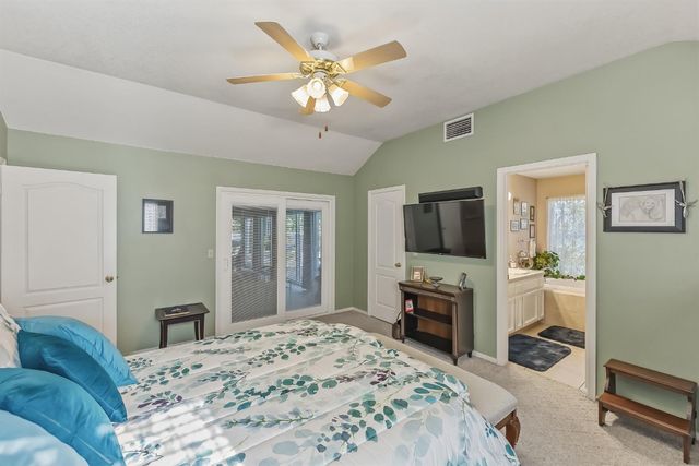 1917 E Quincy Avenue, Fresno, CA 93720