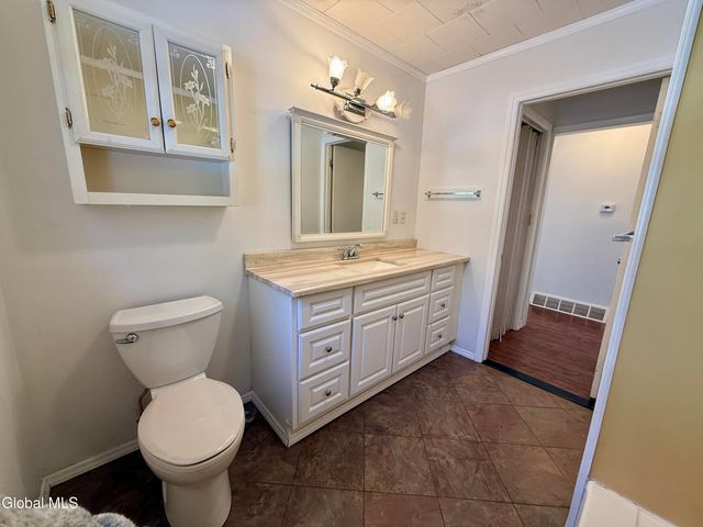 165 Reservoir Road, Moreau, NY 12828