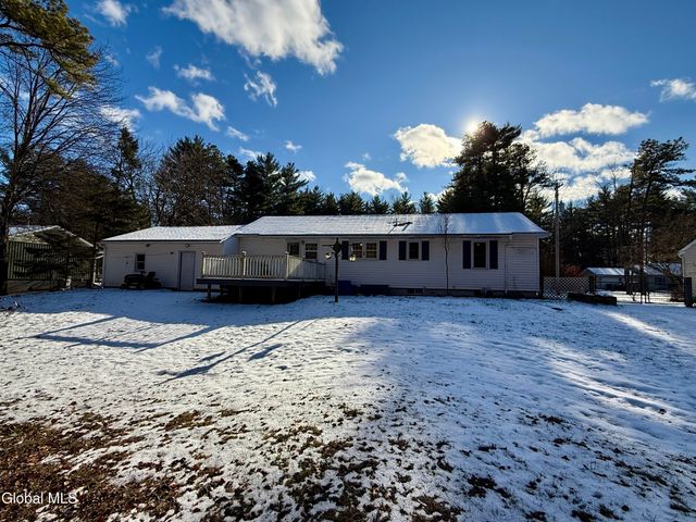 165 Reservoir Road, Moreau, NY 12828