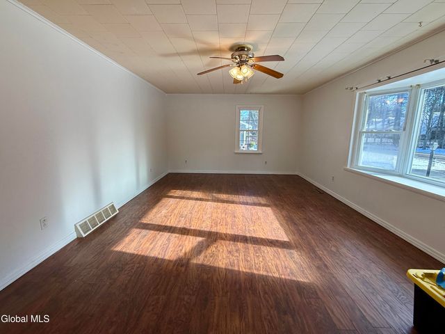 165 Reservoir Road, Moreau, NY 12828