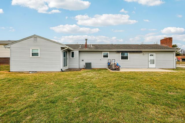 520 Meadow Lane, Trenton, OH 45067
