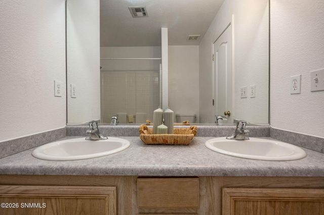 4342 Camino Dos Vidas, Las Cruces, NM 88012