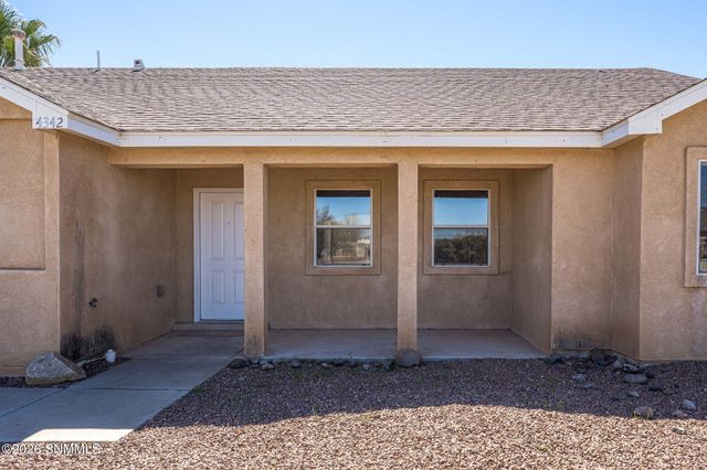 4342 Camino Dos Vidas, Las Cruces, NM 88012