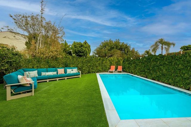 965 Rosecrans Street, San Diego, CA 92106