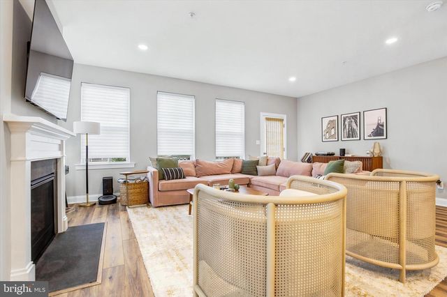 110 HARLAND AVE, Royersford, PA 19468