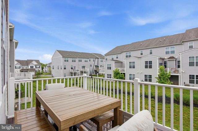110 HARLAND AVE, Royersford, PA 19468