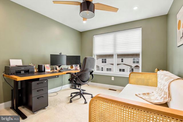 110 HARLAND AVE, Royersford, PA 19468