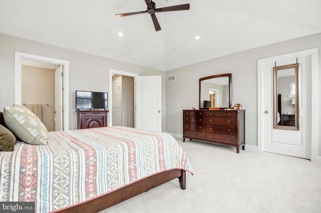 110 HARLAND AVE, Royersford, PA 19468