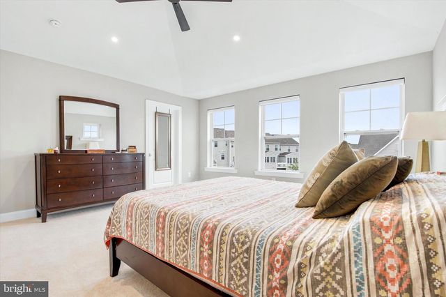 110 HARLAND AVE, Royersford, PA 19468