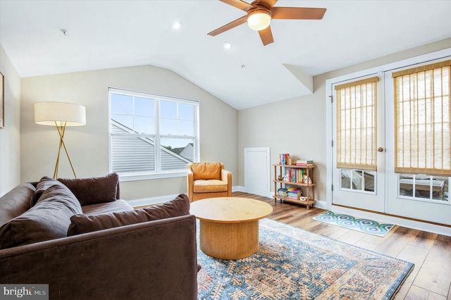 110 HARLAND AVE, Royersford, PA 19468