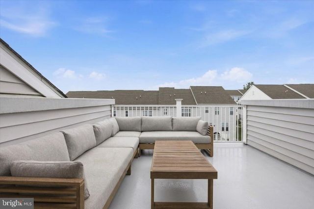 110 HARLAND AVE, Royersford, PA 19468