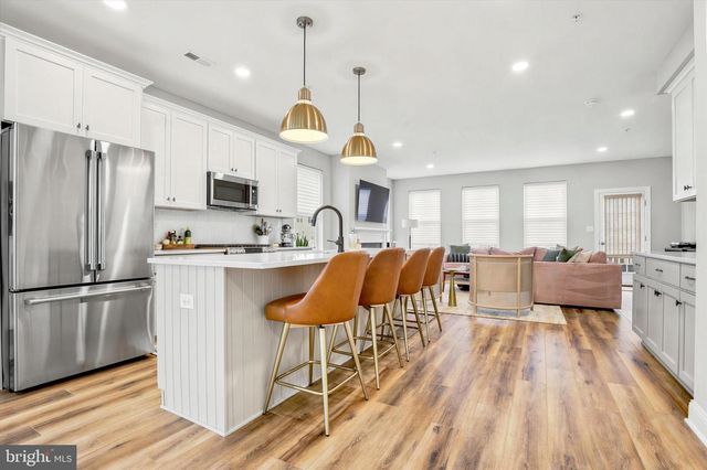 110 HARLAND AVE, Royersford, PA 19468