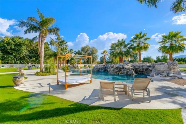 81935 Mountain View, La Quinta, CA 92253