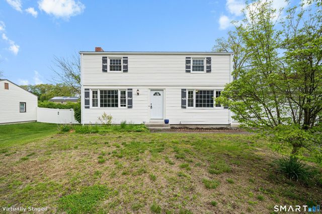 25 Putnam Drive, Enfield, CT 06082