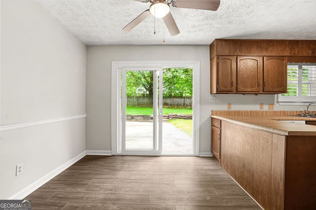 6988 Tan Bark Court, Riverdale, GA 30296