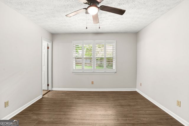 6988 Tan Bark Court, Riverdale, GA 30296