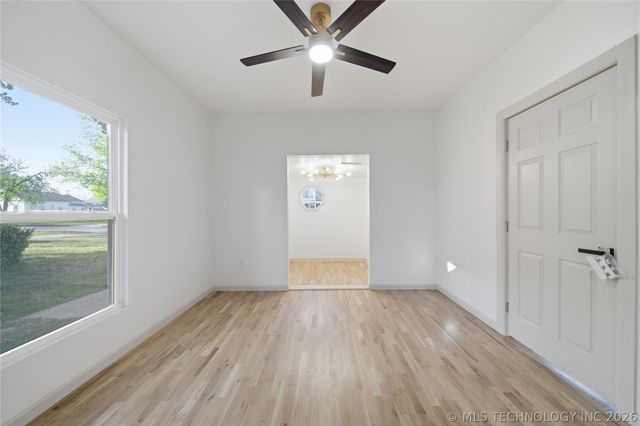 312 E 5th Street, Claremore, OK 74017