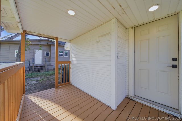 312 E 5th Street, Claremore, OK 74017