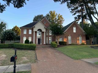 1955 COORS CREEK DR, Collierville, TN 38017