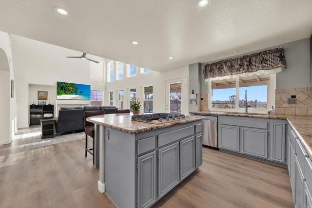 2274 Boulders Court, Alpine, CA 91901