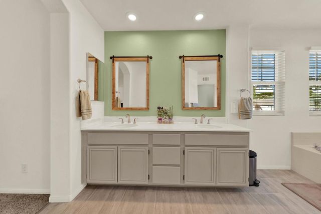 2274 Boulders Court, Alpine, CA 91901