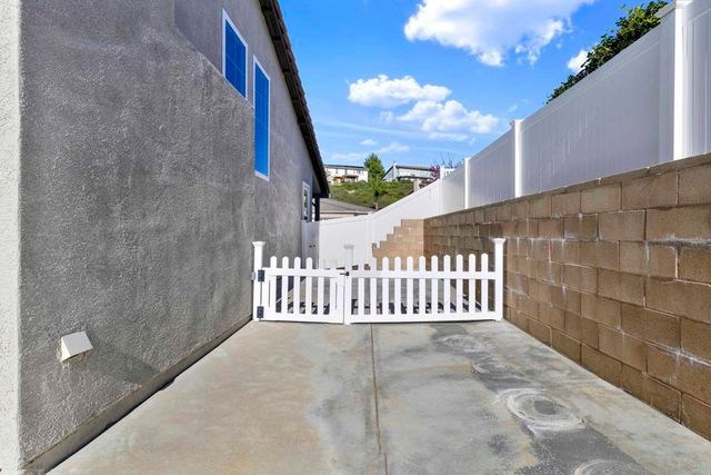 2274 Boulders Court, Alpine, CA 91901