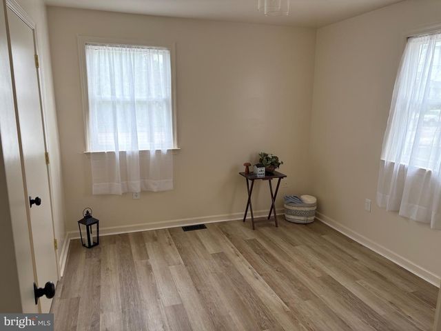 1026 W BROWNING RD, Bellmawr, NJ 08031