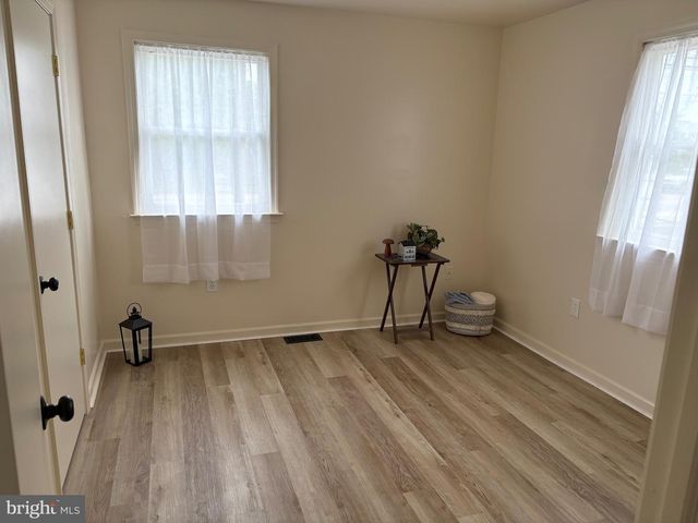 1026 W BROWNING RD, Bellmawr, NJ 08031