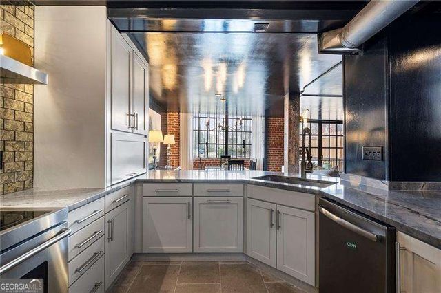 190 Walker Street SW 205, Atlanta, GA 30313