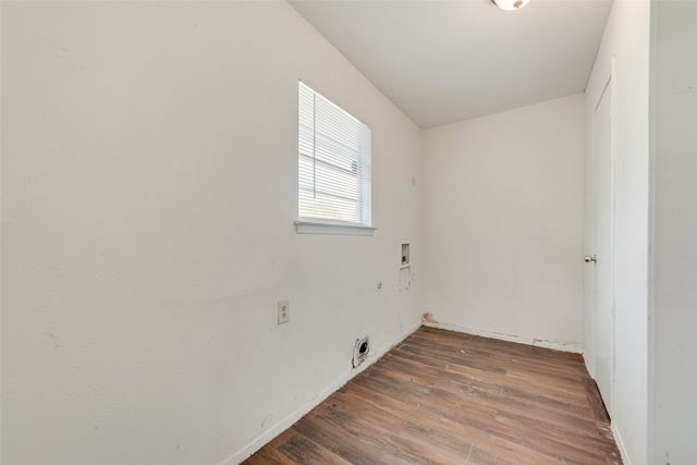 102 Silver Creek Drive, Duncanville, TX 75137