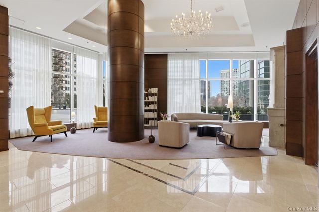 5 Renaissance Square 16D, White Plains, NY 10601