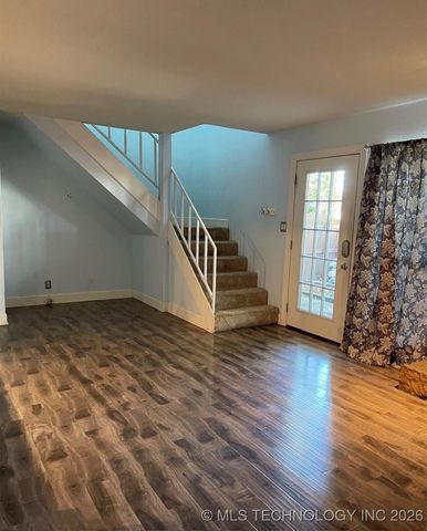 6357 S 80th East Avenue 3E, Tulsa, OK 74133