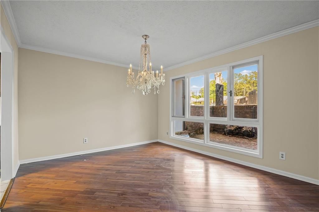 Image 21 of property listing at 3241 Clairmont North NE, Brookhaven, GA 30329