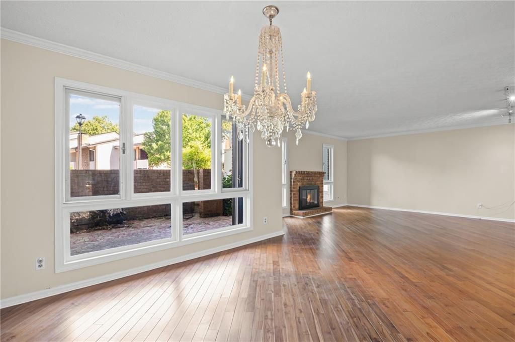 Image 22 of property listing at 3241 Clairmont North NE, Brookhaven, GA 30329