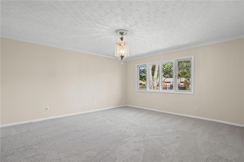 Image 33 of property listing at 3241 Clairmont North NE, Brookhaven, GA 30329