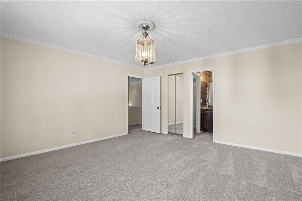 Image 35 of property listing at 3241 Clairmont North NE, Brookhaven, GA 30329