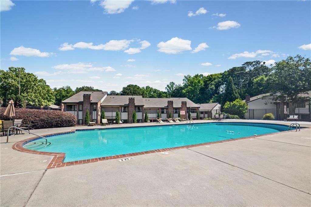 Image 47 of property listing at 3241 Clairmont North NE, Brookhaven, GA 30329