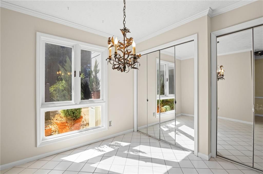 Image 5 of property listing at 3241 Clairmont North NE, Brookhaven, GA 30329