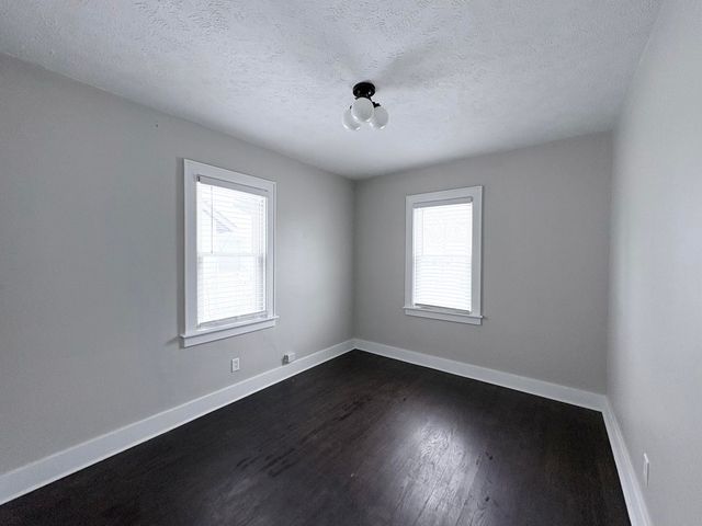 1133 Merrifield Street SE, Grand Rapids, MI 49507