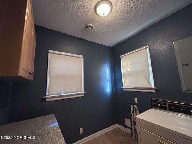 2735 Fremont Street, Toledo, OH 43605