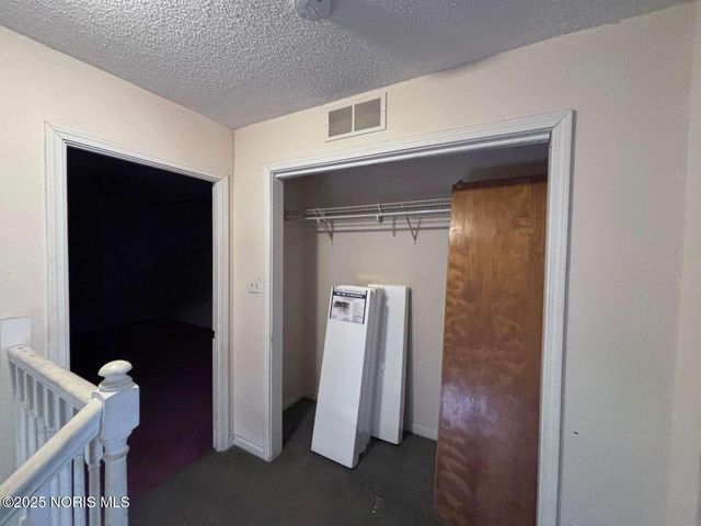 2735 Fremont Street, Toledo, OH 43605