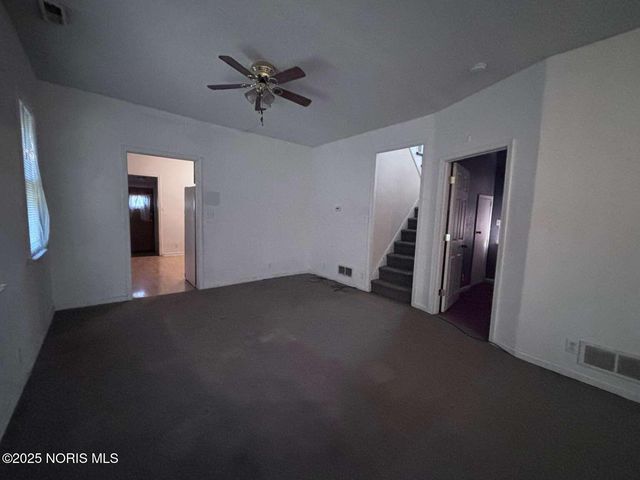 2735 Fremont Street, Toledo, OH 43605