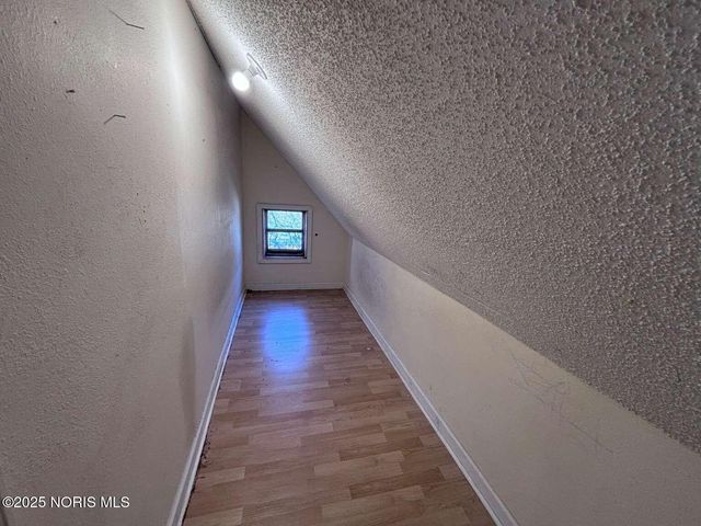 2735 Fremont Street, Toledo, OH 43605