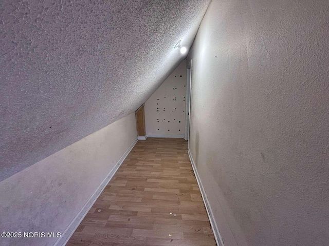 2735 Fremont Street, Toledo, OH 43605