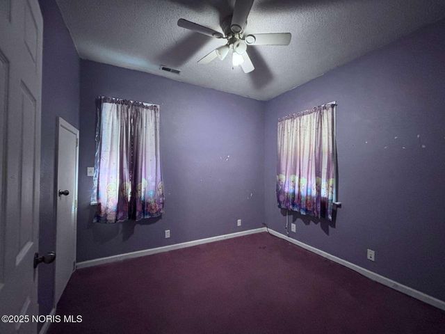 2735 Fremont Street, Toledo, OH 43605