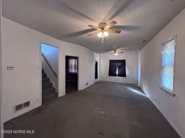 2735 Fremont Street, Toledo, OH 43605