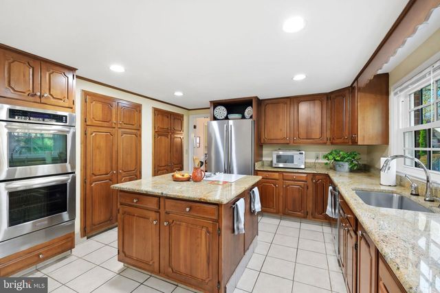 12300 COPENHAVER TER, Potomac, MD 20854
