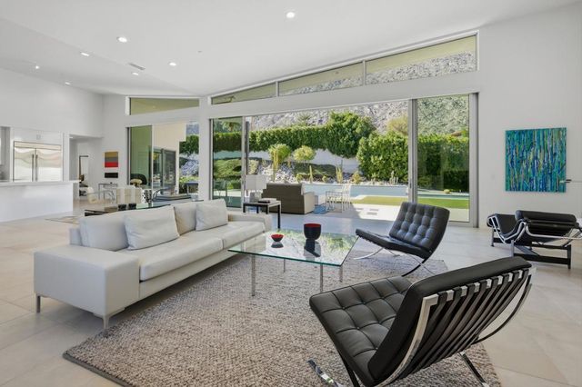 551 Polaris Court, Palm Springs, CA 92264